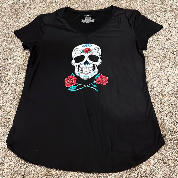 No Boundaries Tops - Skull T-shirt